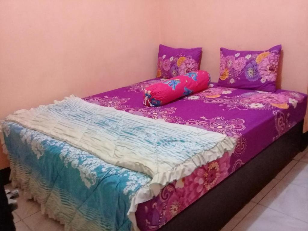 Adelya Homestay ปรายา ภายนอก รูปภาพ